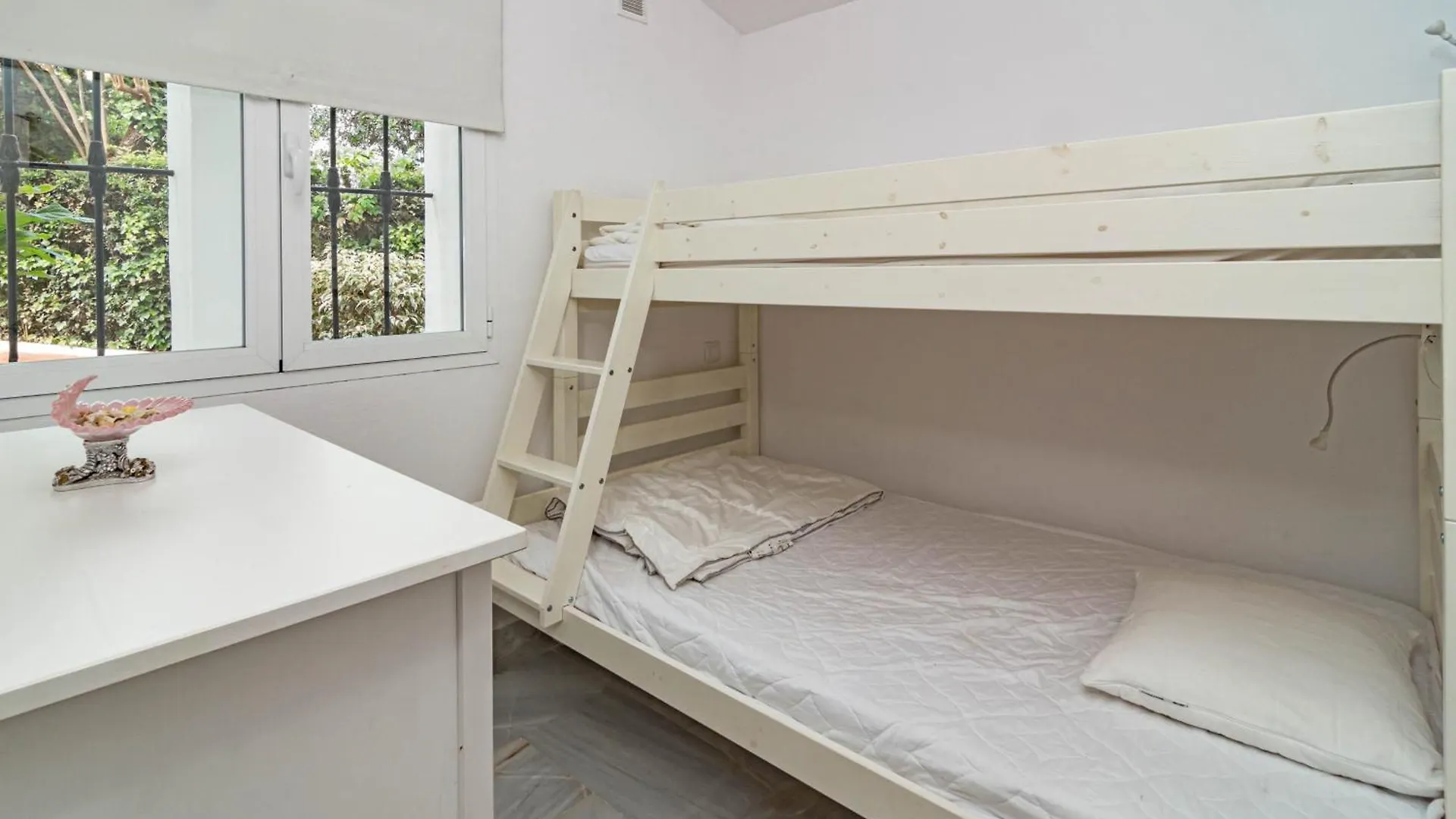Dom wakacyjny Willa 3 Townhouse With Private Garden In Marbella