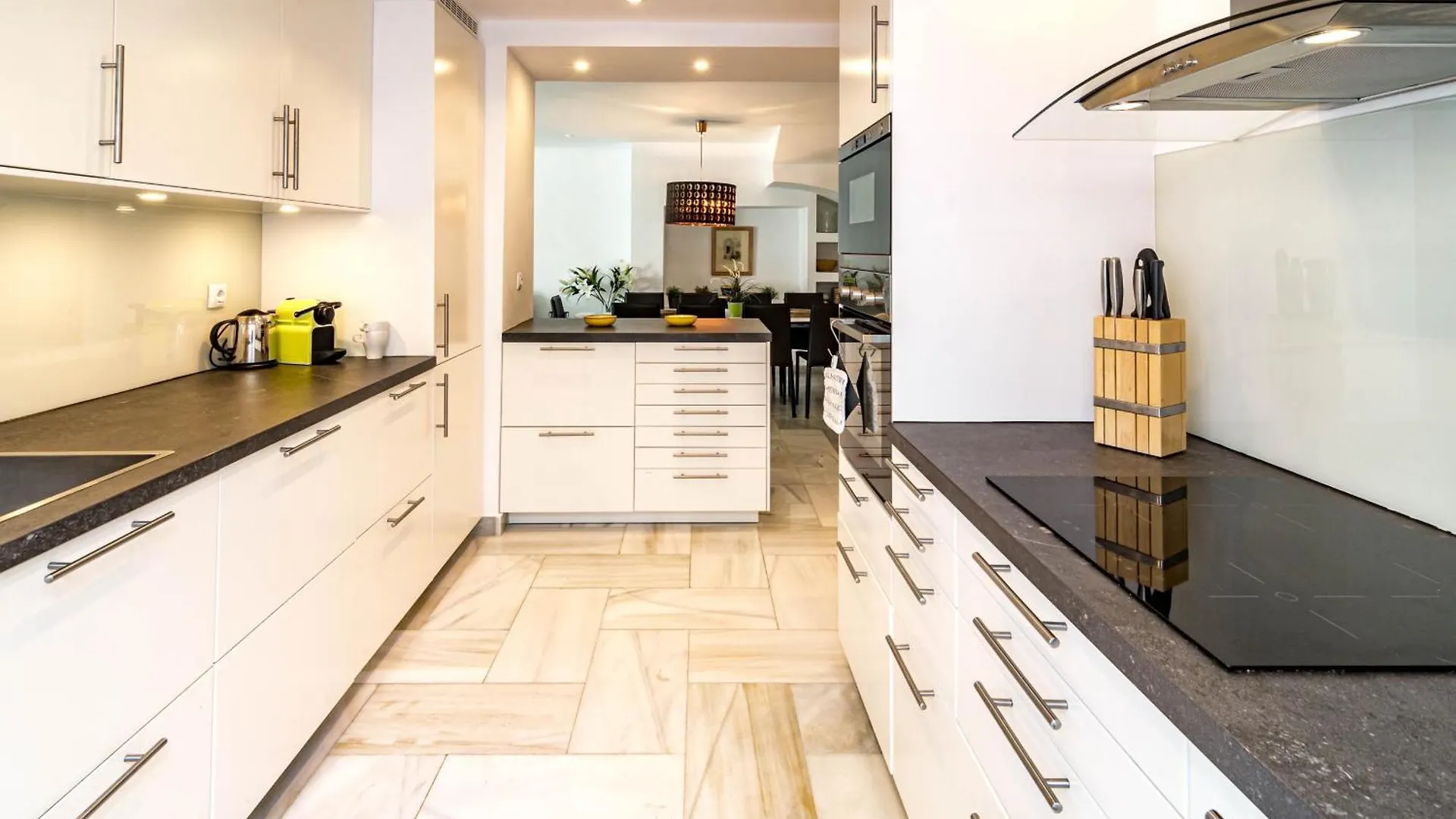 Willa 3 Townhouse With Private Garden In Marbella Dom wakacyjny