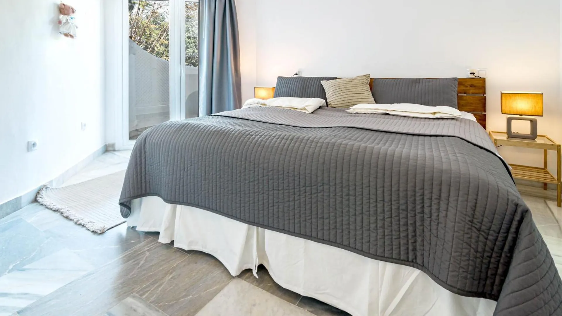 Willa 3 Townhouse With Private Garden In Marbella Hiszpania